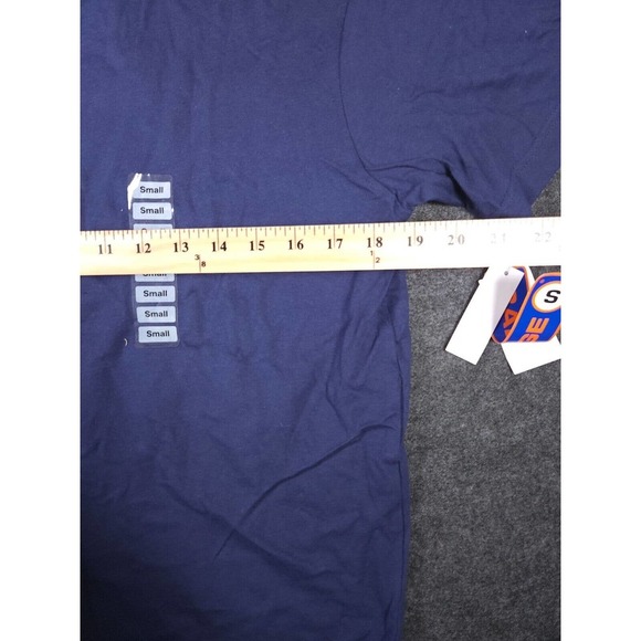 Badge Shirt Mens Small S Stretch Blue Regular Short Sleeve V Neck Y2K NWT A2 - Picture 7 of 11